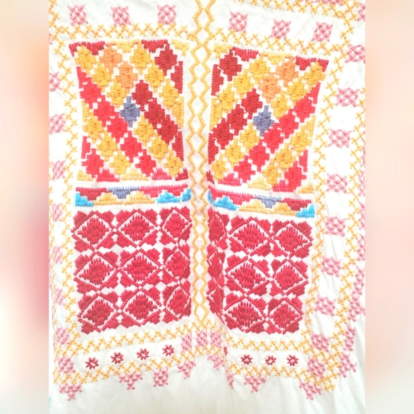 Johnny Was Tunic Style Top With lots of Beautiful Embroidery Size XL - Picture 6 of 10